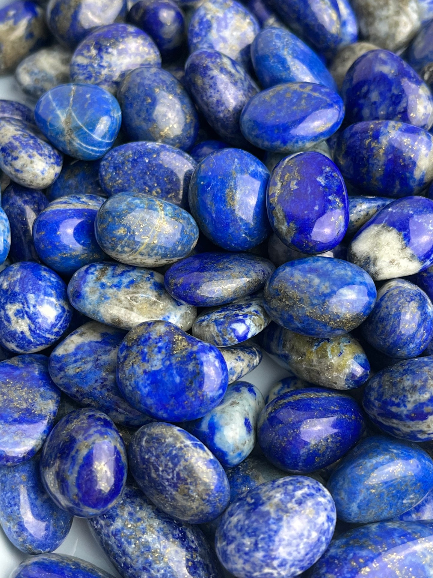 Lapis lazuli tromlet 15-35mm