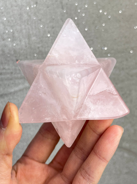 Rosenkvarts Merkaba