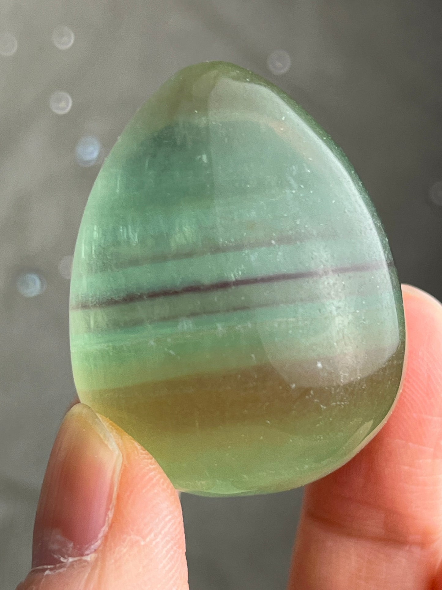 Regnbue Fluoritt Egg