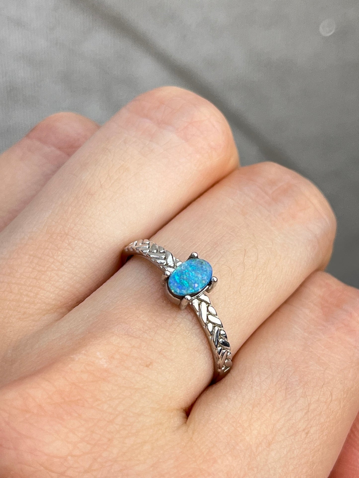 Ring med Opal i 925 sterling sølv (fra Australia)