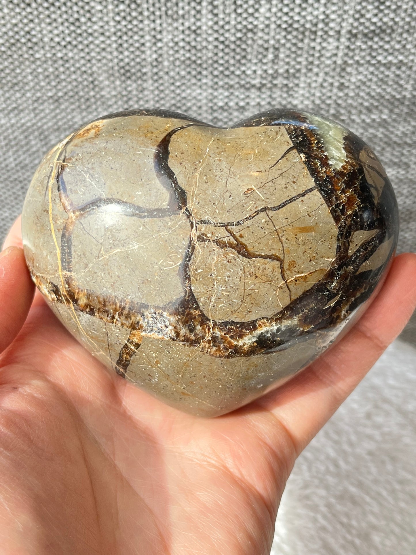 Septarian Druzy Hjerte, 8.9cm, 523g