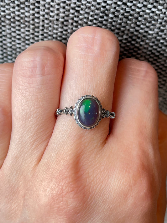 Ring med Opal,svart i 925 sterling sølv