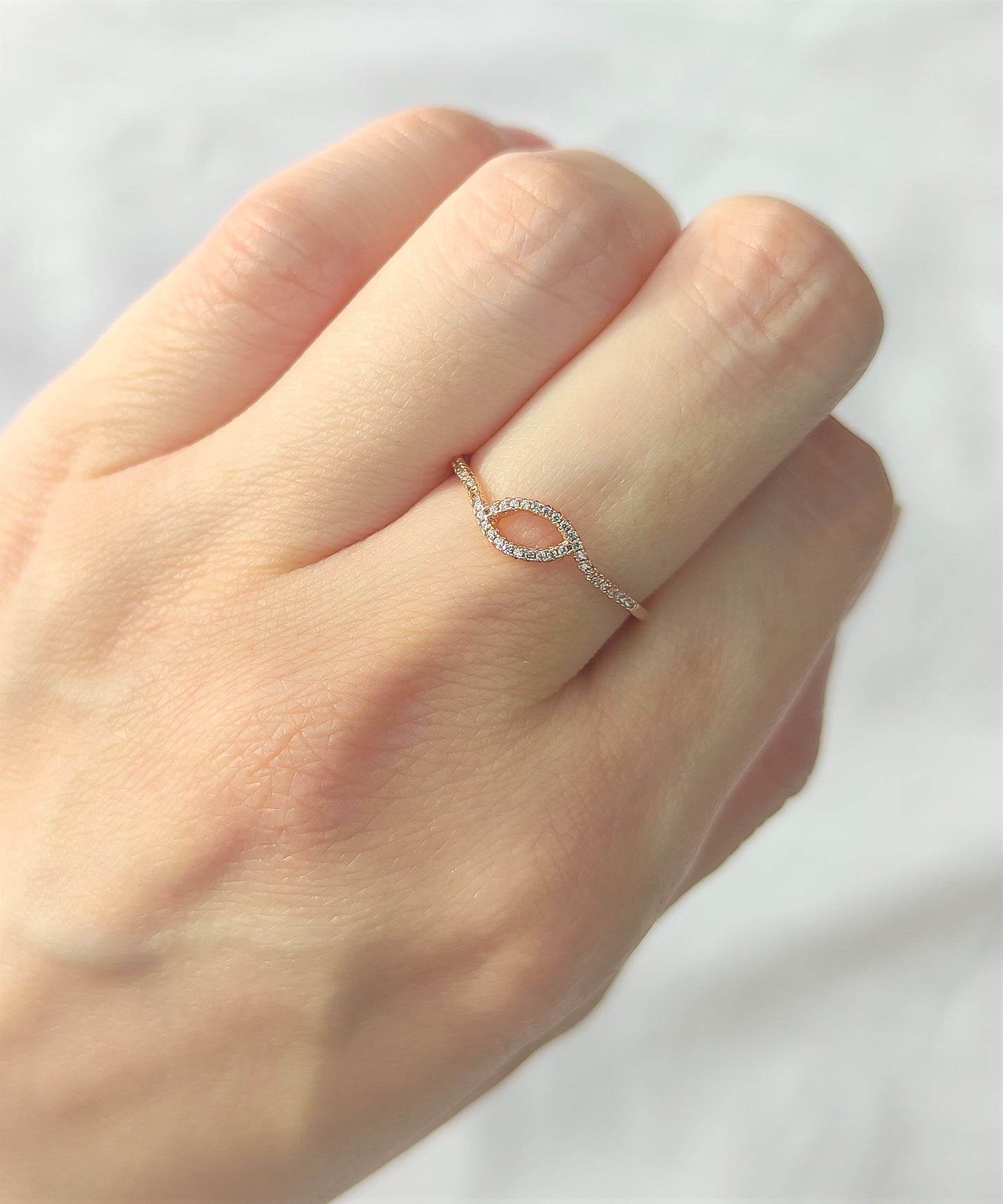 Zirkon ring