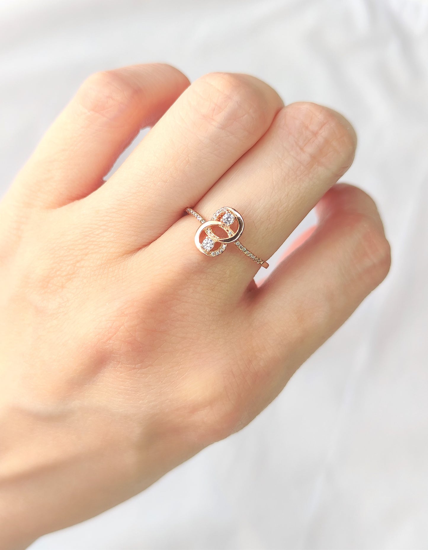 Zirkon ring