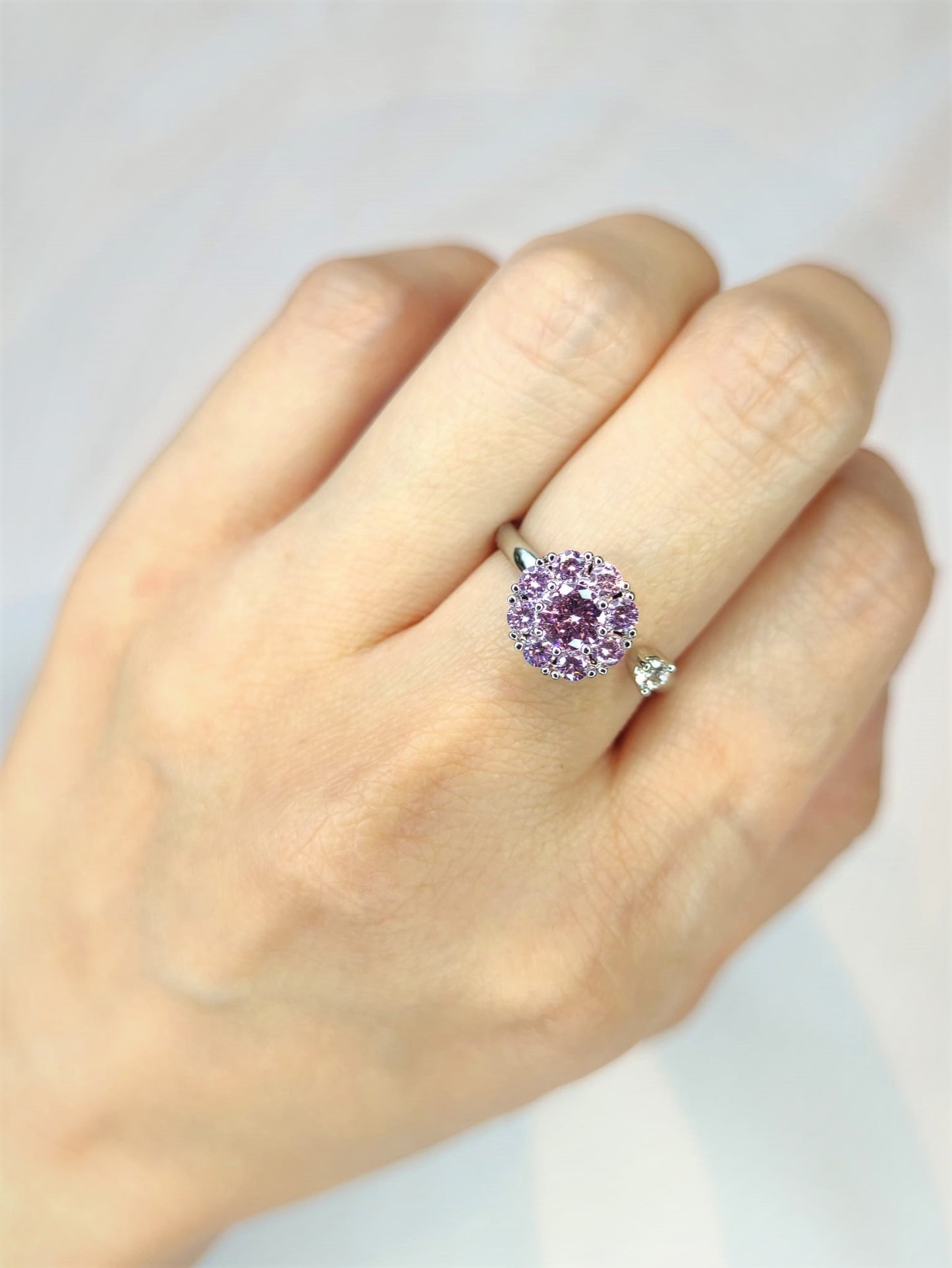 Rotate purple blinking flower ring