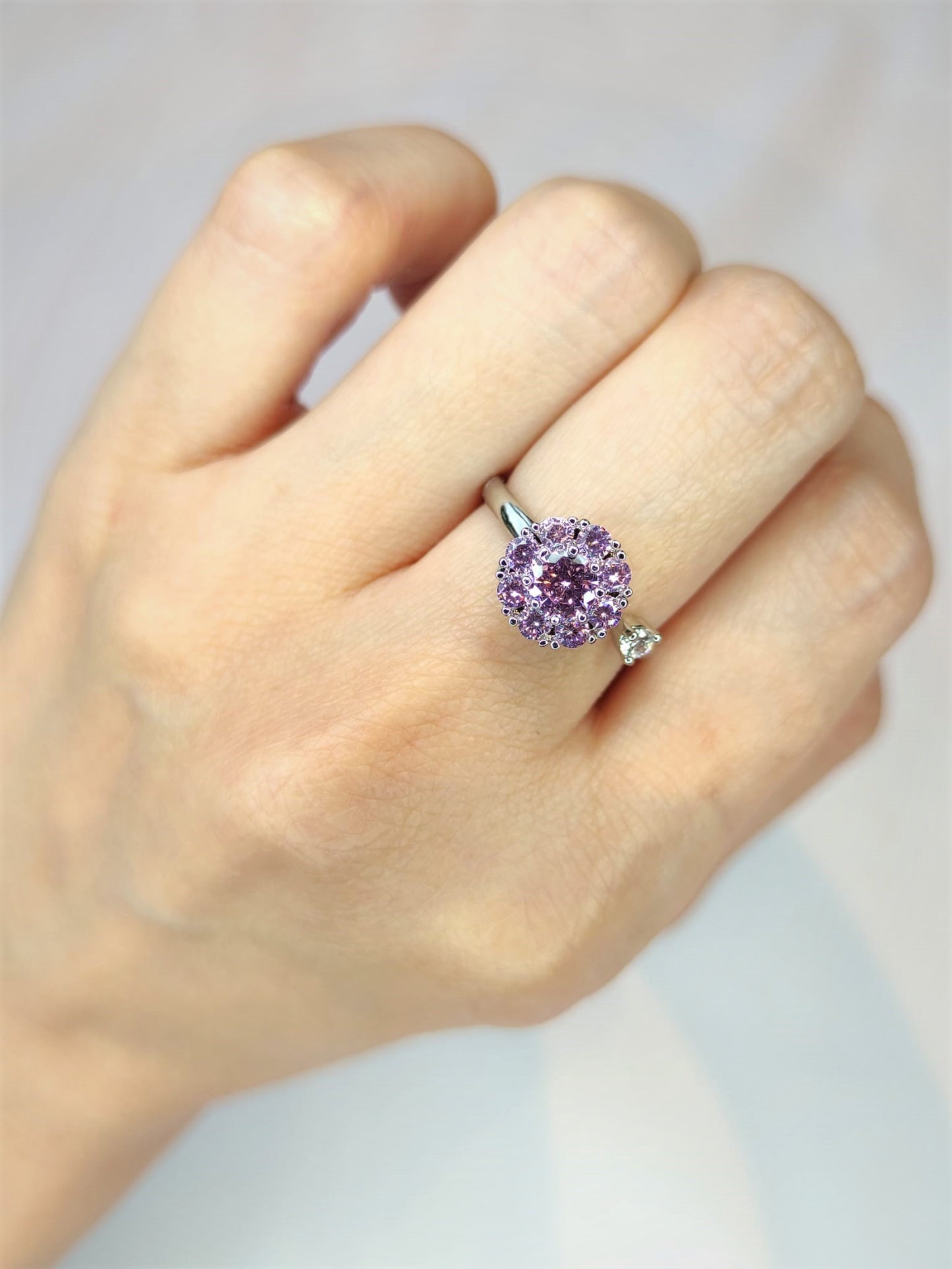 Rotate purple blinking flower ring